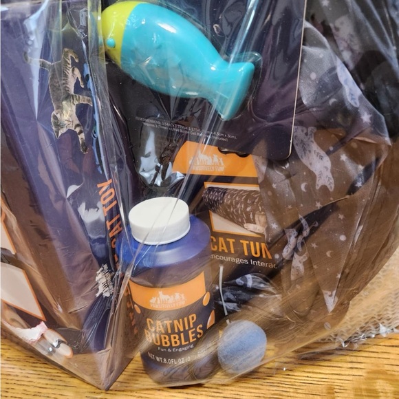 7 Piece Set Cat Assortment - Picture 5 of 6